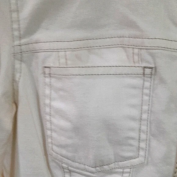 Sigrid Olsen White Jean Jacket with Tailored Fit - Picture 5 of 6